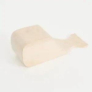 Tope de puerta con forma de ballena en madera